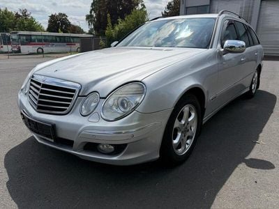 Mercedes E320