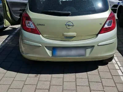 Używany Opel Corsa 2007 Zielony Hatchback