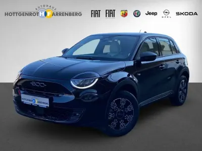 Neu Fiat 600 Business 110 PS (80 kW) 2026 Cinema schwarz SUV