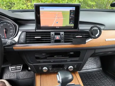 Gebraucht Audi A6 Sport 245 PS (180 kW) 2014 Schwarz Kombi