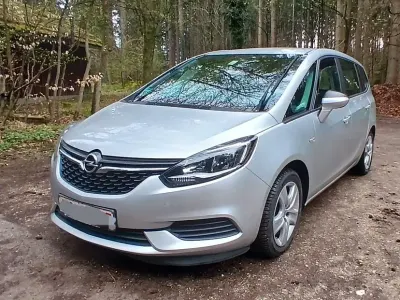 Gebraucht Opel Zafira Tourer Edition 120 PS (88 kW) 2017 Silber Van / Kleinbus