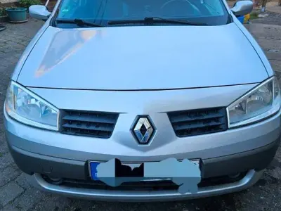 Brugt Renault Mégane II 135 HK (99 kW) 2005 Sølv Sedan