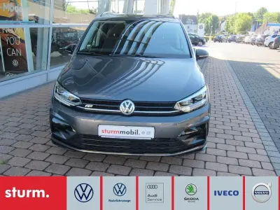 Gebraucht VW Touran Highline 150 PS (110 kW) 2020 Grau Van / Kleinbus