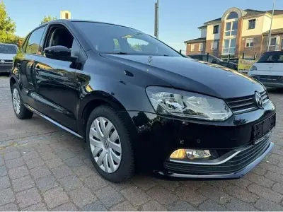 Gebraucht VW Polo Comfortline 90 PS (66 kW) 2017 Schwarz Limousine