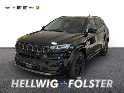 Käytetty Jeep Compass 131 HP (96 kW) 2023 Musta Katumaasturi