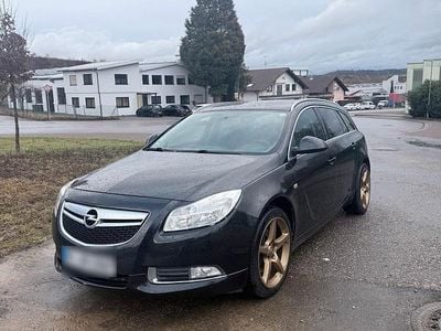 Gebraucht Opel Insignia 260 PS (191 kW) 2009 Schwarz Kombi