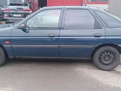 Ford Escort