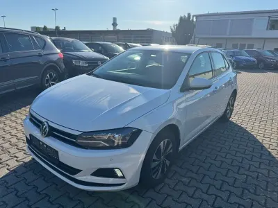 Gebraucht VW Polo Comfortline 95 PS (69 kW) 2018 Weiß Kleinwagen