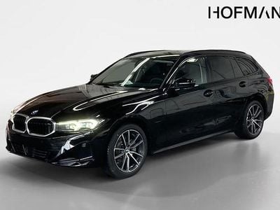 Schwarz Neu 2025 BMW 330e Comfort Edition Kombi | 55.760 € (Superpreis)