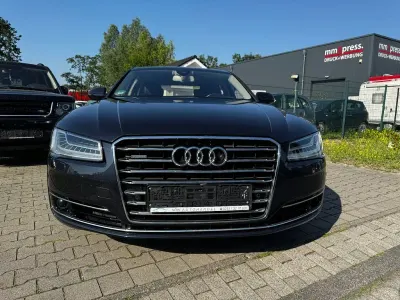 Gebraucht Audi A8 Sport 385 PS (283 kW) 2015 Blau Limousine