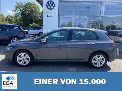 Gebraucht VW Golf VIII Active 116 PS (85 kW) 2024 Grau metallic