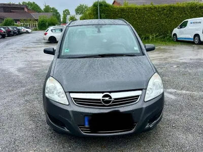Brugt Opel Zafira 116 HK (85 kW) 2009 Grå MPV