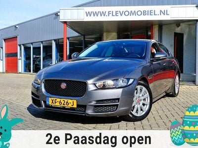Gebraucht Jaguar XE Prestige 200 PS (147 kW) 2018 Grau Limousine