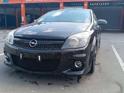 Gebraucht Opel Astra GTC OPC 241 PS (177 kW) 2008 Schwarz Limousine
