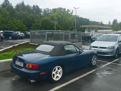 Gebraucht Mazda MX5 110 PS (80 kW) 1998 Blau Cabrio