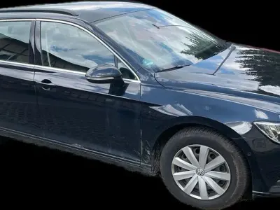 Gebraucht VW Passat Business 150 PS (110 kW) 2019 Schwarz Kombi
