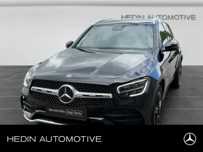 Używany Mercedes GLC220 AMG 143 KM (105 kW) 2019 Czarny Sedan/Limuzyna