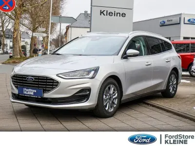 Neu Ford Focus Titanium X 125 PS (91 kW) 2026 Silber Limousine