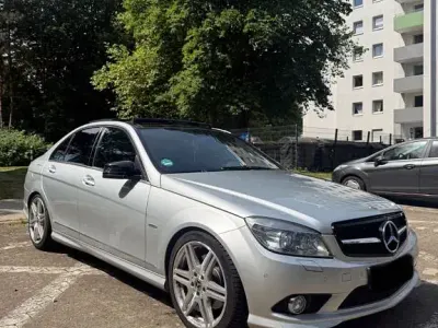Gebraucht Mercedes C320 AMG 224 PS (164 kW) 2009 Silber Limousine