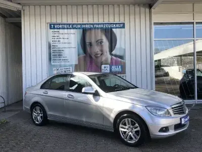 Gebraucht Mercedes C180 156 PS (114 kW) 2008 Silber Limousine