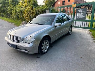 Mercedes C240