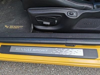 Usata Renault Mégane III 250 CV (183 kW) 2010 Giallo Coupé