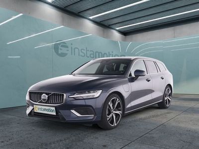 Gebraucht Volvo V60 Plus 349 PS (256 kW) 2024 Blau Kombi