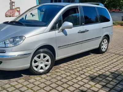 Gebraucht Peugeot 807 163 PS (119 kW) 2012 Van / Kleinbus