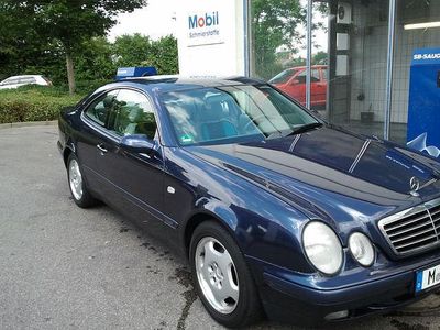 Gebraucht Mercedes CLK200 185 PS (136 kW) 1999 Blau