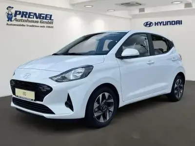 Gebraucht Hyundai i10 Trend 79 PS (58 kW) 2025 Weiß Kleinwagen