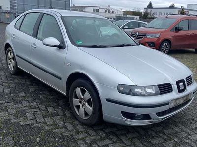 gebraucht Seat Leon 1.6 16V Stella