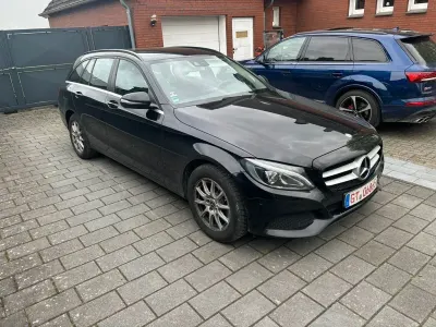 Używany Mercedes C220