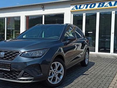 Grau Gebraucht 2024 Seat Arona FR SUV | 19.700 € (Fairer Preis)