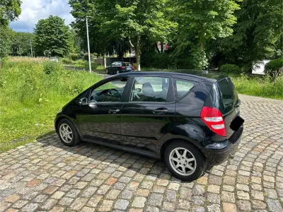 Gebraucht Mercedes A180 Classic 109 PS (80 kW) 2006 Schwarz Limousine