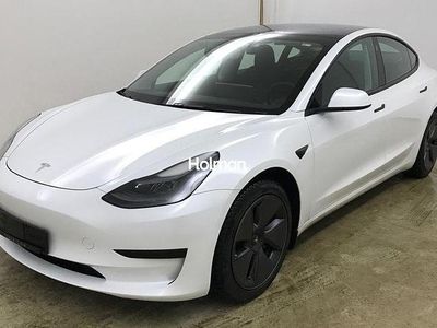 Weiß Gebraucht 2022 Tesla Model 3 Standard Range Limousine | 25.703 € (Fairer Preis)
