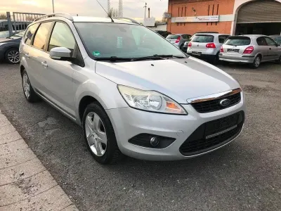 Usata Ford Focus Style 101 CV (74 kW) 2008 Argento Station wagon