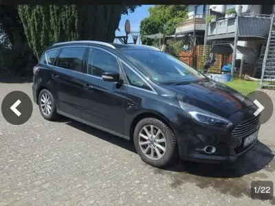Gebraucht Ford S-MAX Titanium 150 PS (110 kW) 2017 Schwarz Van / Kleinbus