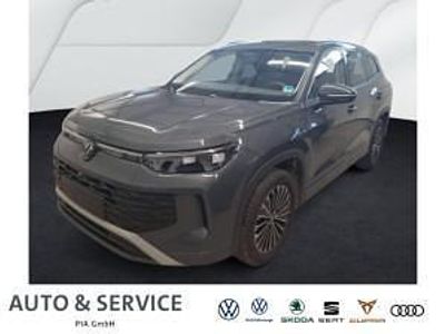Gebraucht VW Tayron Life 193 PS (141 kW) 2025 Grau (delfingrau metallic) SUV