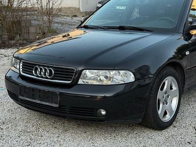 Gebraucht Audi A4 Ambiente 125 PS (91 kW) 2000 Schwarz Kombi