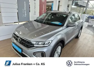 Usado VW T-Roc Life 116 HP (85 kW) 2024 Prateado SUV