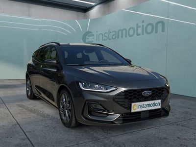 Grau Gebraucht 2023 Ford Focus ST-Line X Kombi | 28.390 € (Teuer)