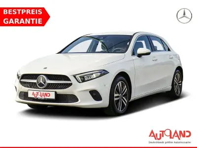 Używany Mercedes A250 Progressive 218 KM (160 kW) 2023 Biały Sedan/Limuzyna