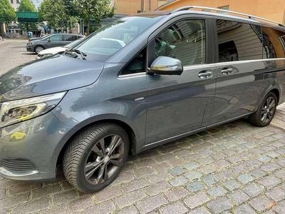 Gebraucht Mercedes V220 Avantgarde 163 PS (119 kW) 2017 Grau Van / Kleinbus