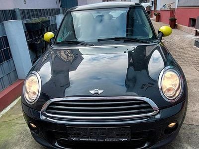 Gebraucht Mini ONE 98 PS (72 kW) 2013 Schwarz Kleinwagen