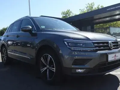 Gebraucht VW Tiguan R-line 150 PS (110 kW) 2018 Blau SUV