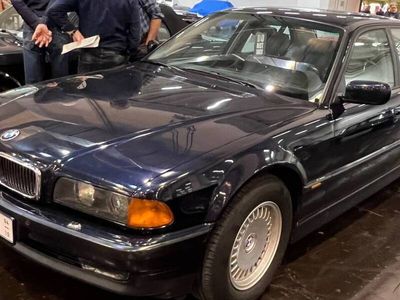 gebraucht BMW 750 i