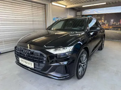 Gebraucht Audi Q8 286 PS (210 kW) 2023 Mythosschwarz metallic SUV