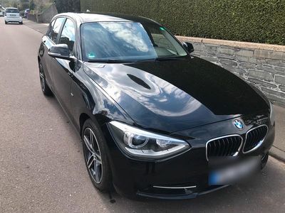 Gebraucht BMW 116 Sport Line 136 PS (100 kW) 2014 Schwarz Kleinwagen