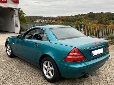 Grün Gebraucht 1998 Mercedes SLK200 Cabrio | 3.400 € (Fairer Preis)