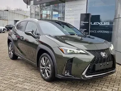 Neu Lexus UX 300h Sport Design Packet 199 PS (146 kW) 2026 Grün SUV